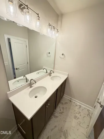 $2,895 | 129 Pinnacle Drive, Chapel Hill, NC 27516