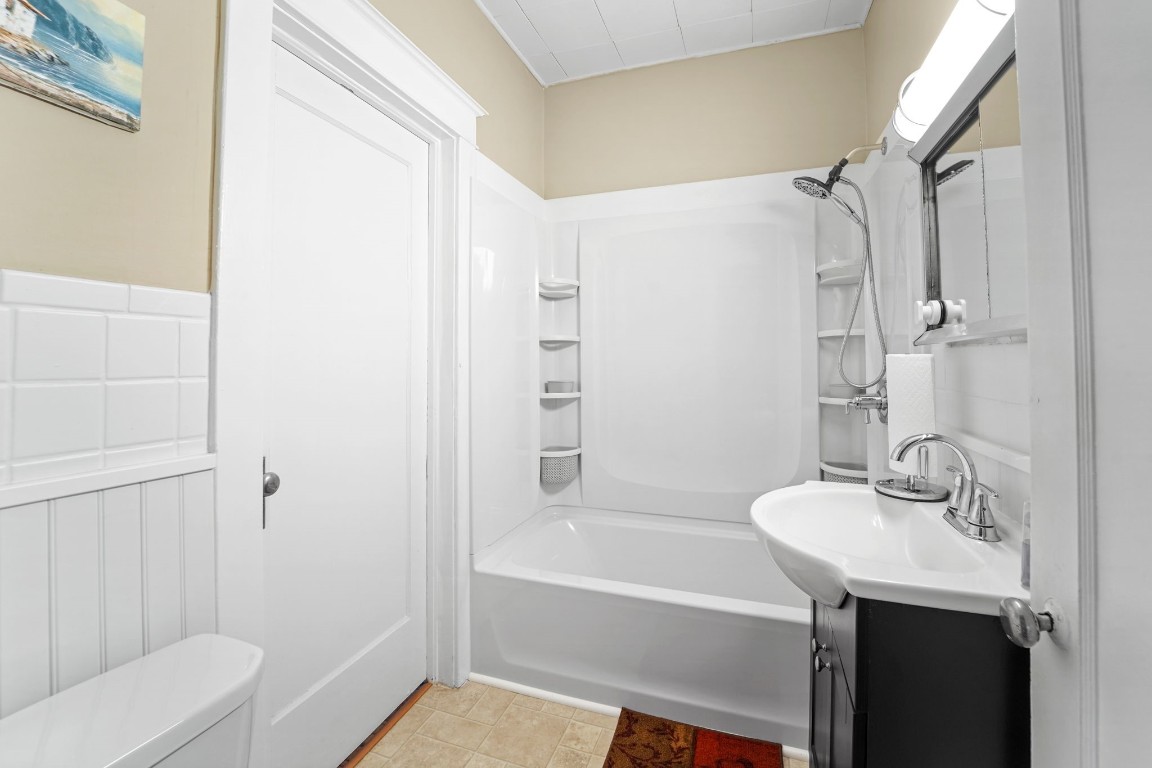 747 Conklin Road Binghamton, NY 13903 - Photo 18 of 32