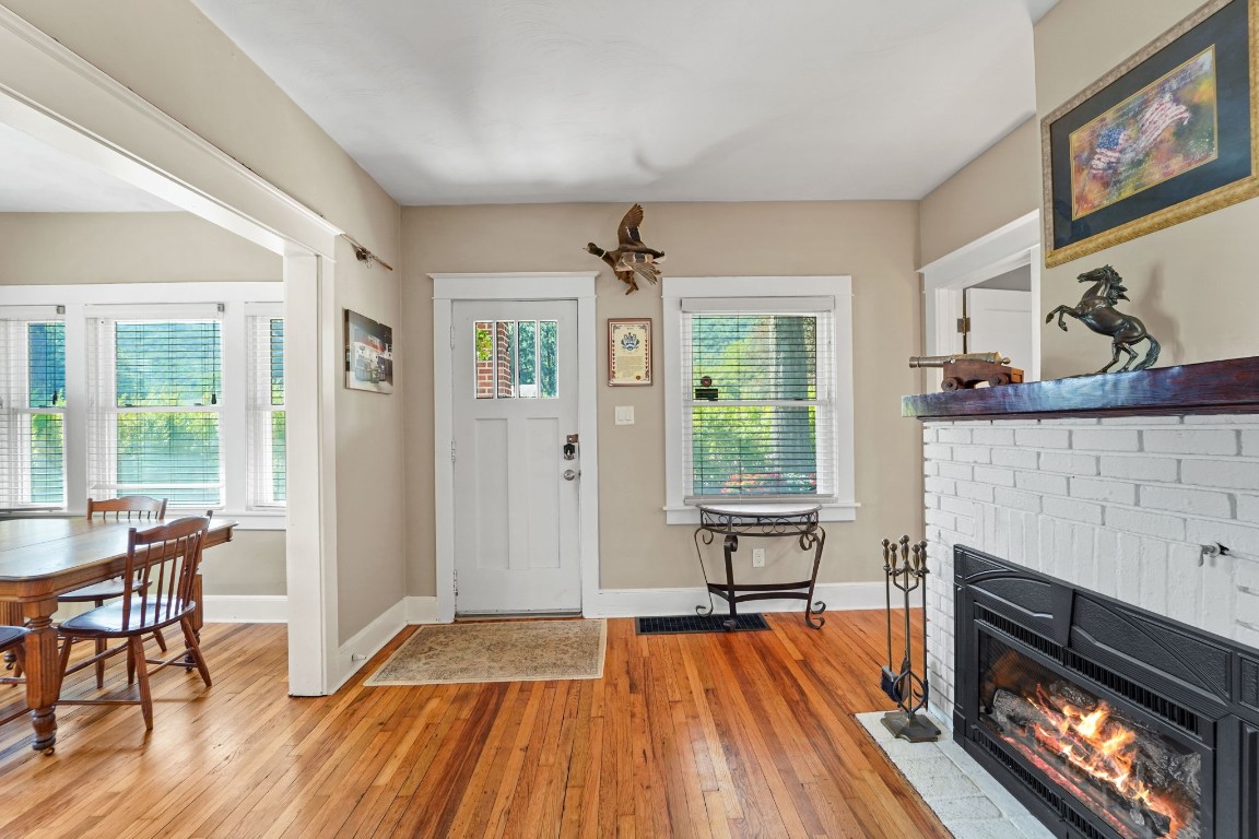 747 Conklin Road Binghamton, NY 13903 - Photo 6 of 32