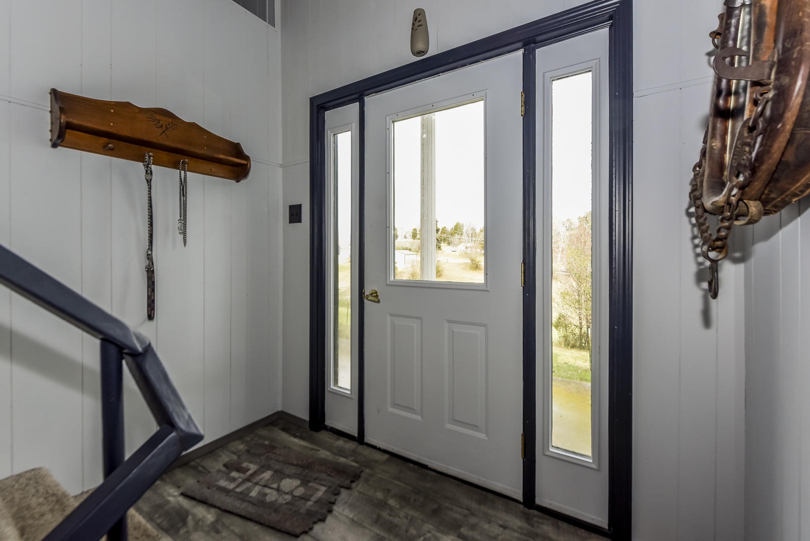 2598 Maple Hill Road Loudon, TN 37774 - Photo 7 of 36 a view of entryway with wooden floor
