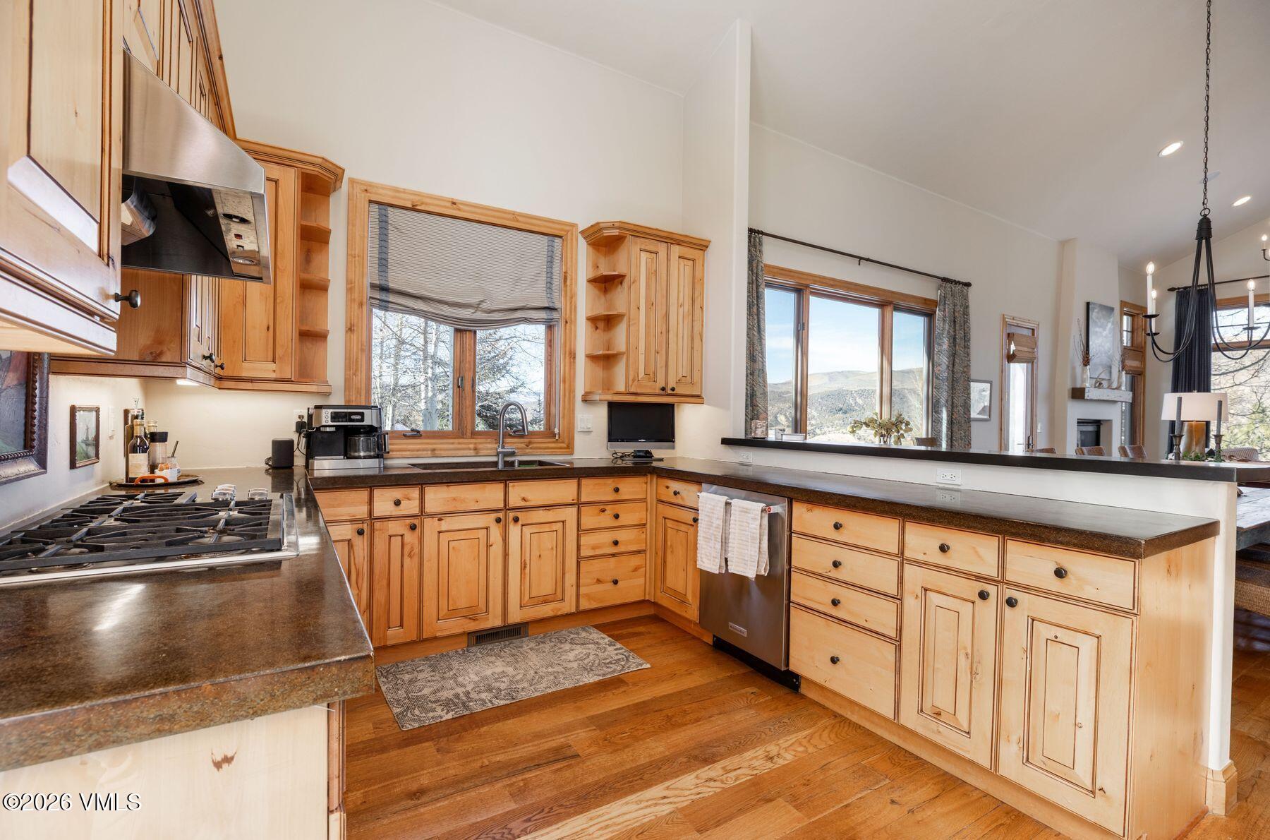 150 Hummingbird Trail Edwards, CO 81632 - Photo 5 of 27 photo_online_004