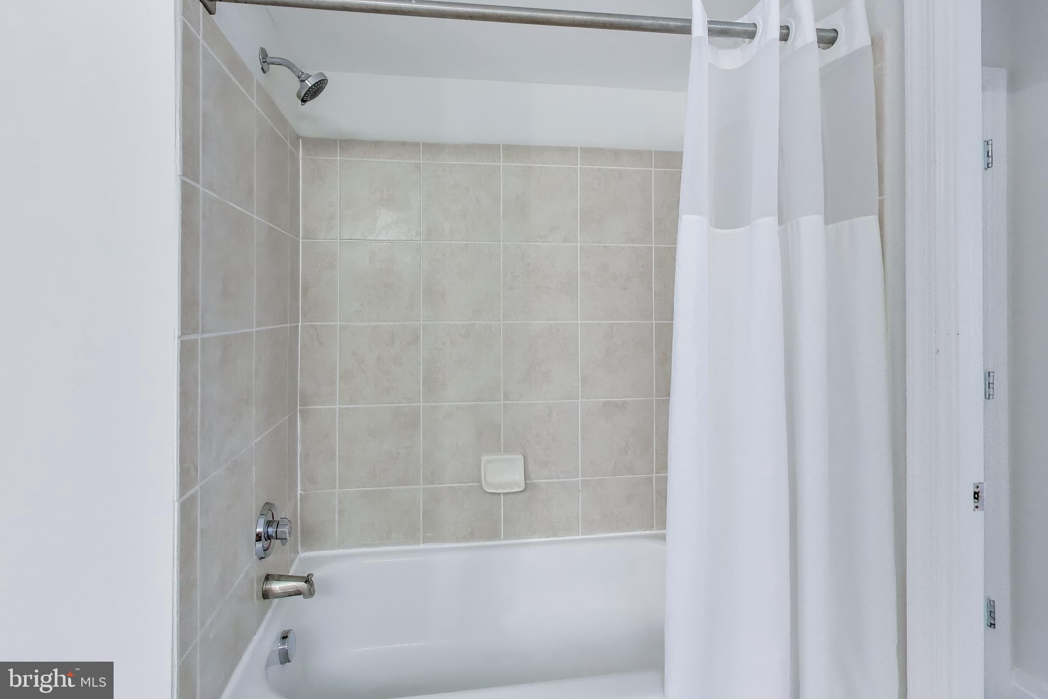 915 E Street Northwest, Unit 1013 Washington, DC 20004 - Photo 22 of 39 Bathroom