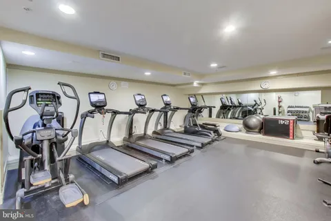 $439,000 | 915 E Street Northwest, Unit 1013, Washington, DC 20004