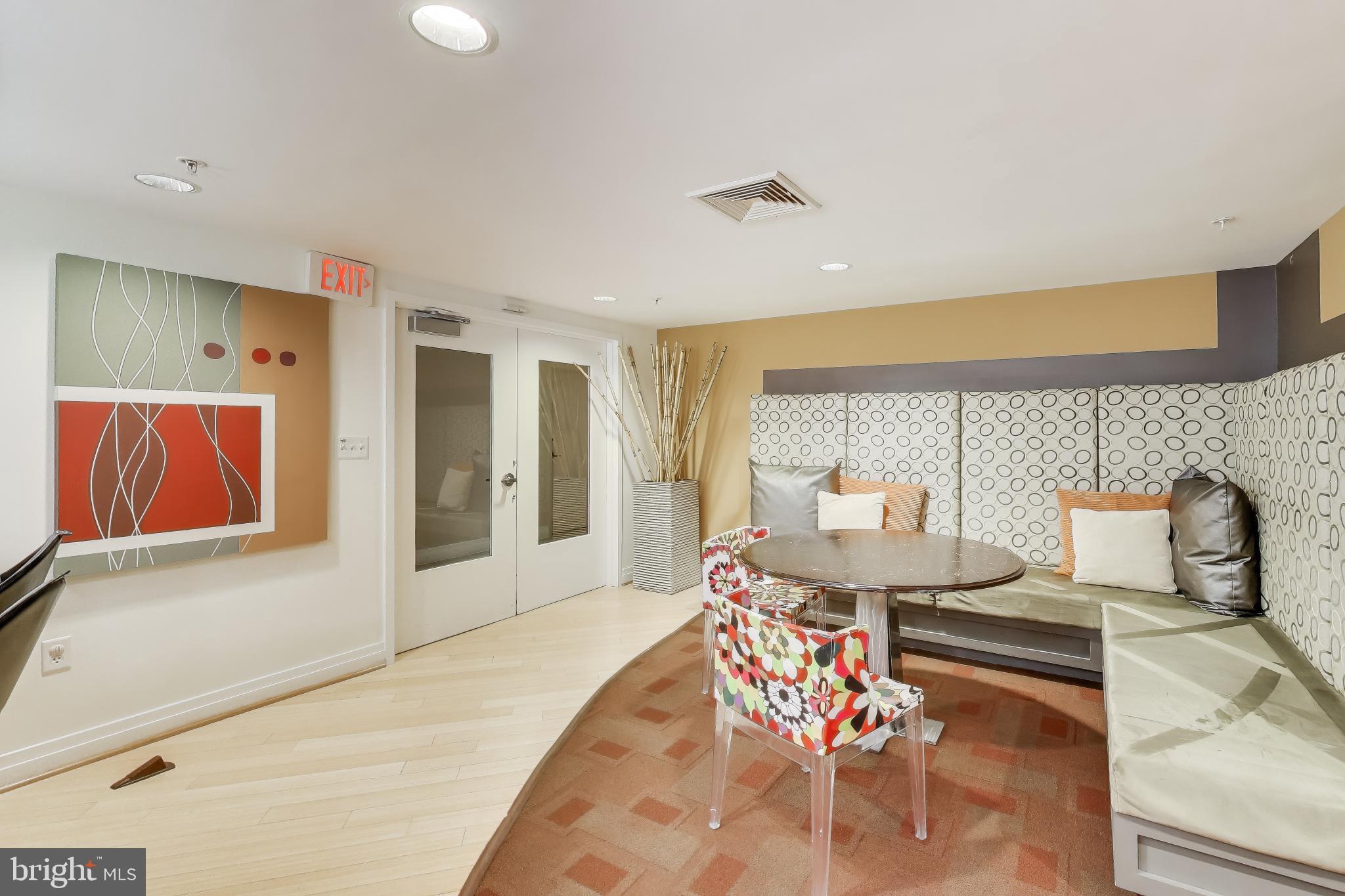 915 E Street Northwest, Unit 1013 Washington, DC 20004 - Photo 31 of 39 Community Room