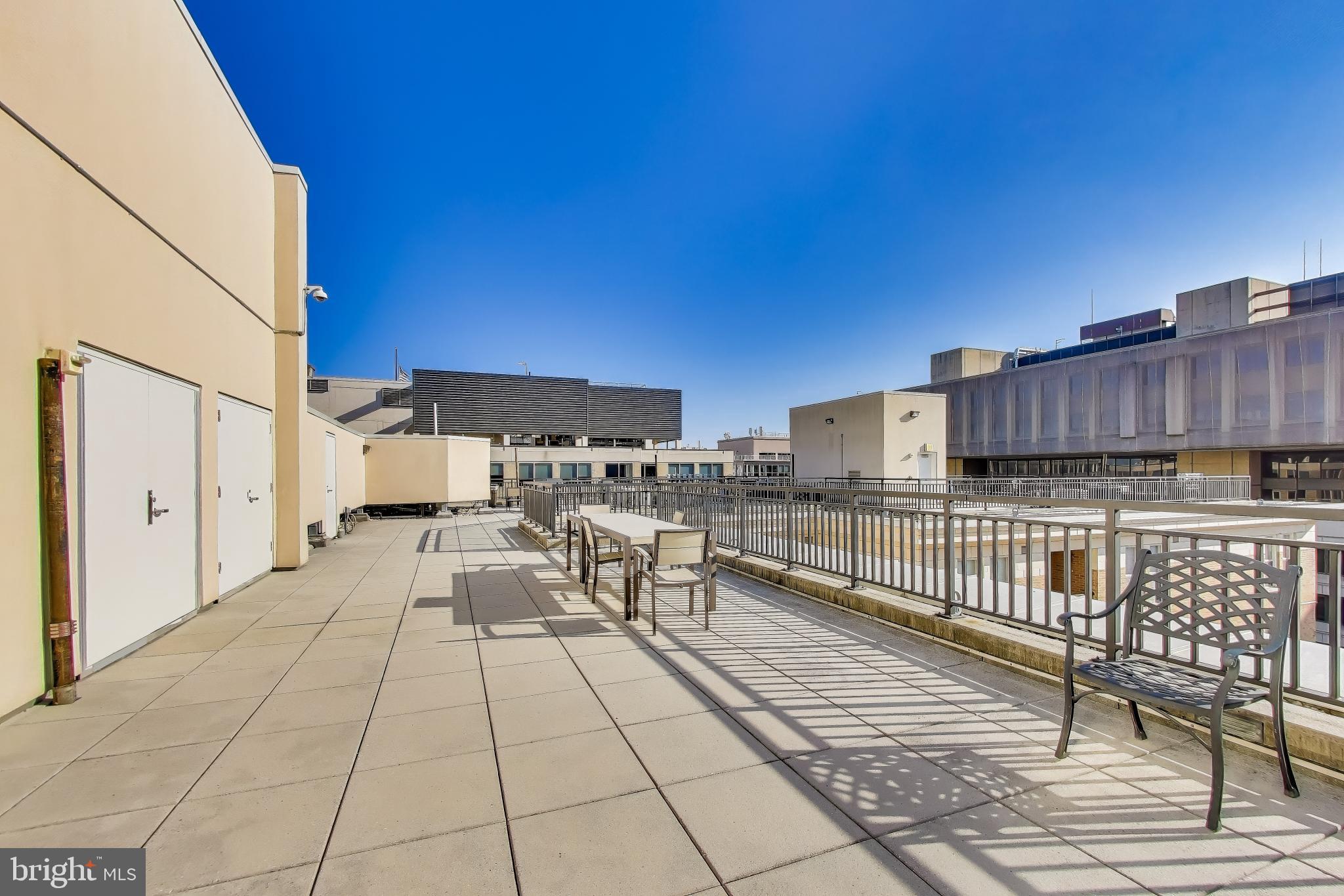 915 E Street Northwest, Unit 1013 Washington, DC 20004 - Photo 34 of 39 Rooftop