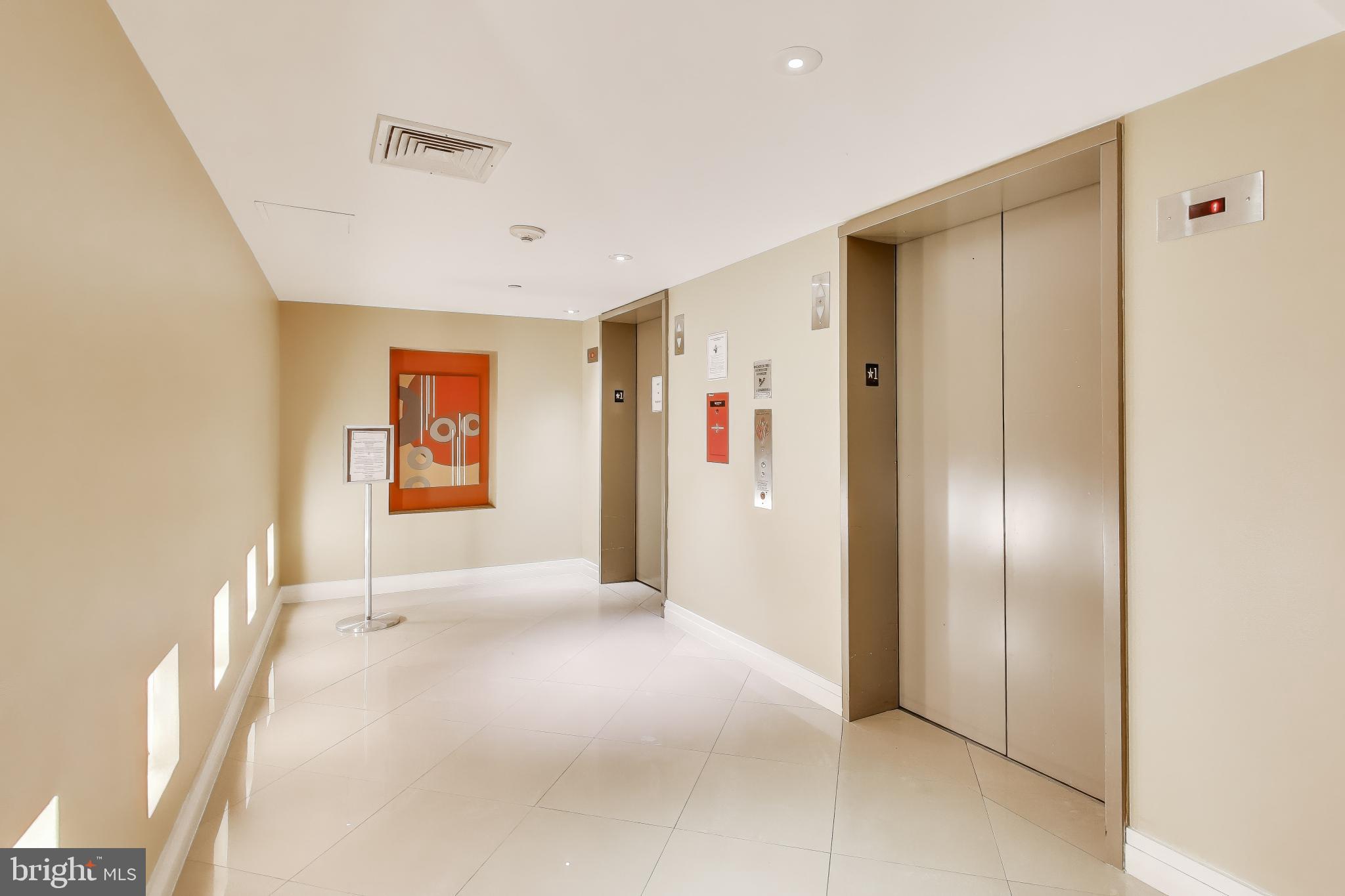 915 E Street Northwest, Unit 1013 Washington, DC 20004 - Photo 7 of 39 Common space