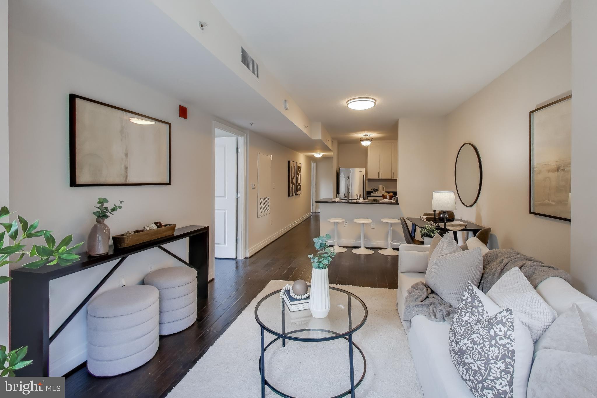 915 E Street Northwest, Unit 1013 Washington, DC 20004 - Photo 10 of 39 Spacious Layout