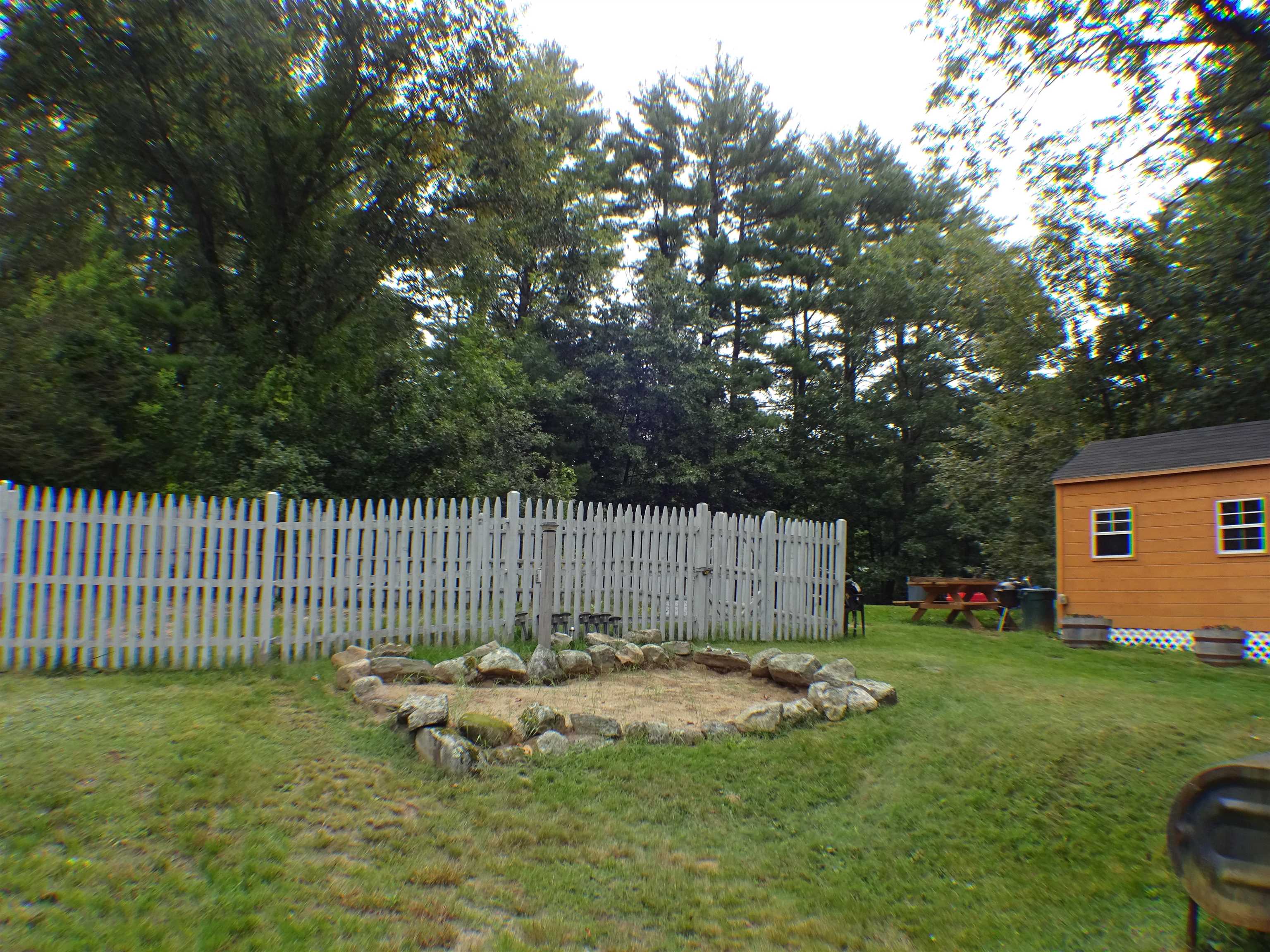 5 Hummingbird Lane Raymond, NH 03077 - Photo 7 of 10 Gallery Image 7