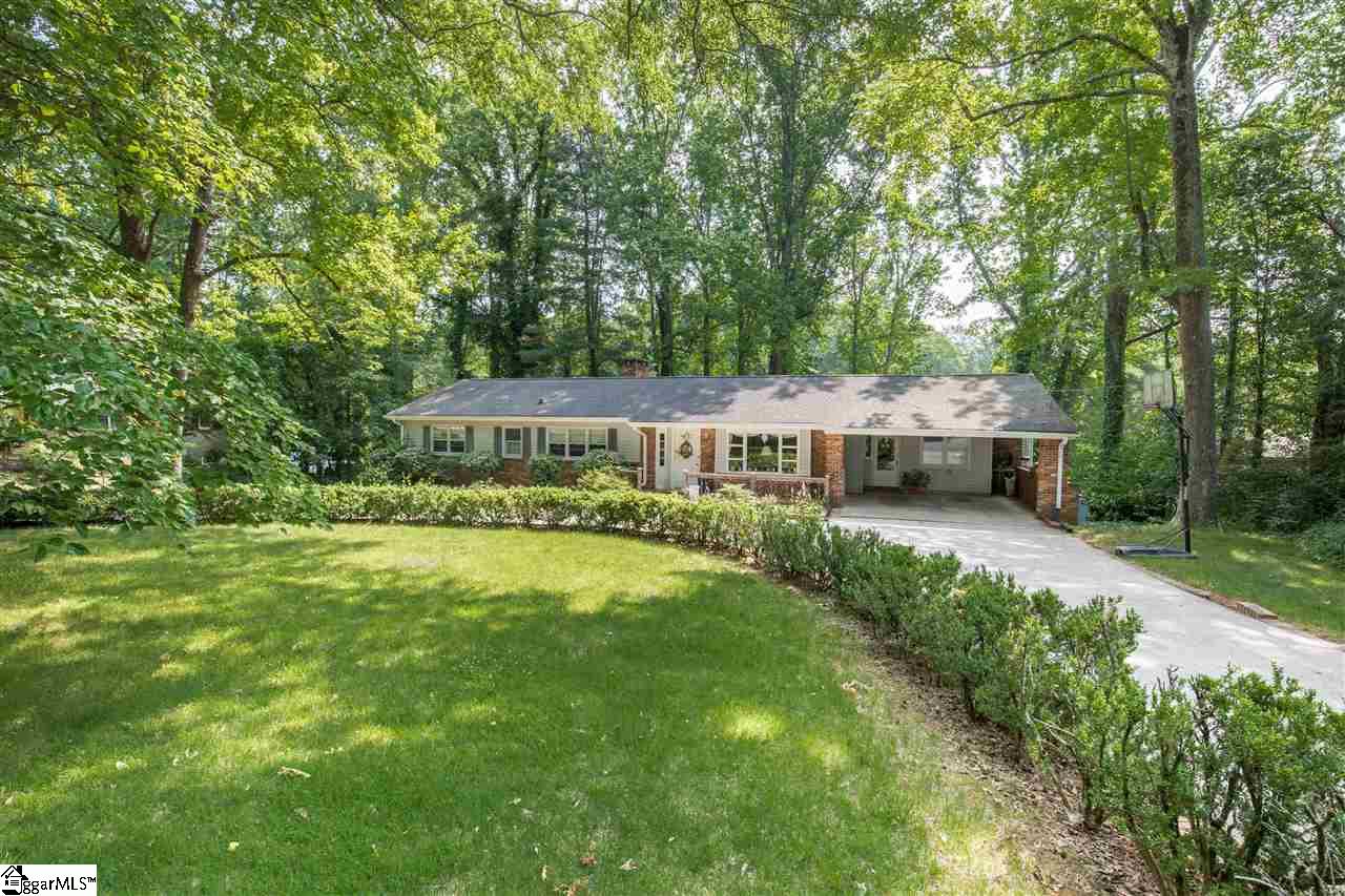 7 Hermitage Road Greenville, SC 29615 - Photo 1 of 29 Gallery Image 1