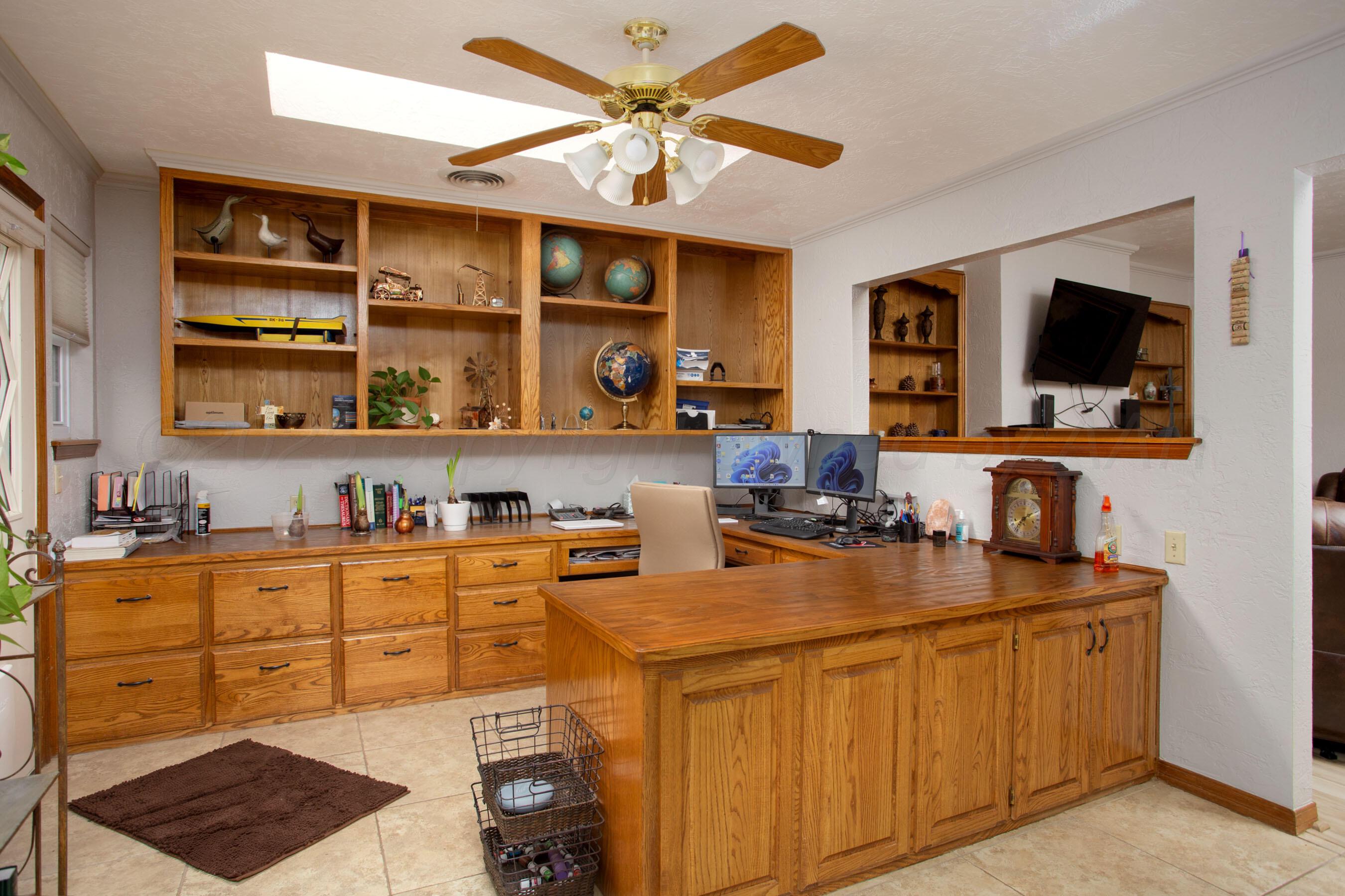 6130 Belpree Road Amarillo, TX 79106 - Photo 15 of 24 office