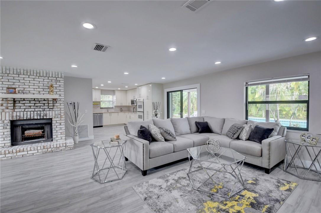4593 Appalachian Street Boca Raton, FL 33428 - Photo 4 of 29 Photo 4
