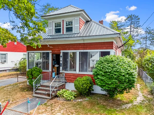 $399,900 | 62 Powsland Street, Portland, ME 04102