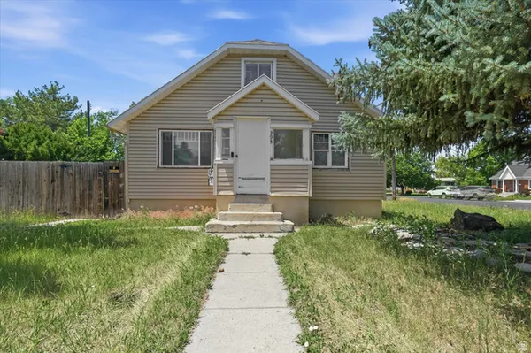 $300,000 | 395 North 400 West, Logan, UT 84321