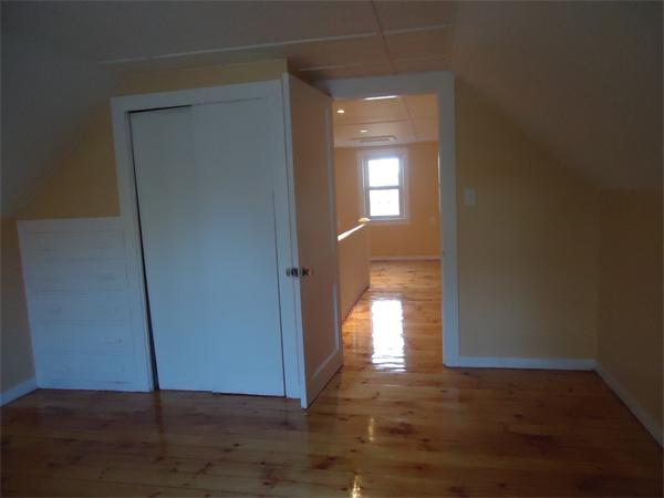 14 Ridgewood Road Worcester, MA 01606 - Photo 11 of 17 Gallery Image 11