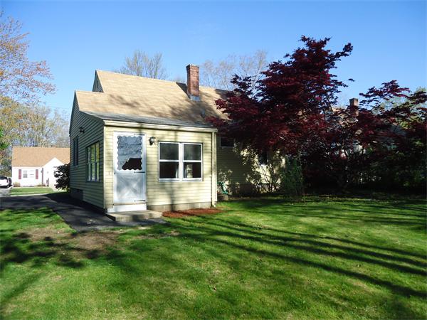14 Ridgewood Road Worcester, MA 01606 - Photo 15 of 17 Gallery Image 15