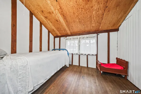 $779,900 | 156 Shore Drive, Winchester, CT 06098