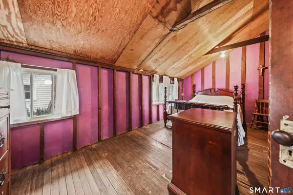 $779,900 | 156 Shore Drive, Winchester, CT 06098