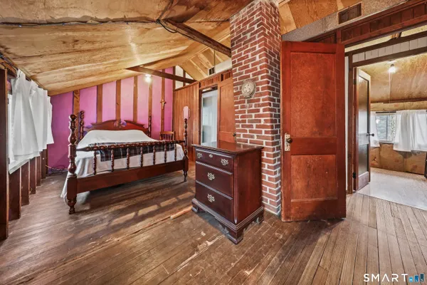 $779,900 | 156 Shore Drive, Winchester, CT 06098