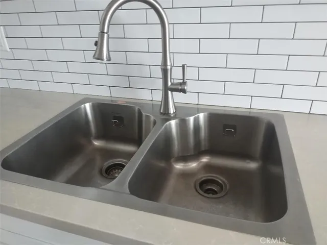 a close view of sink
