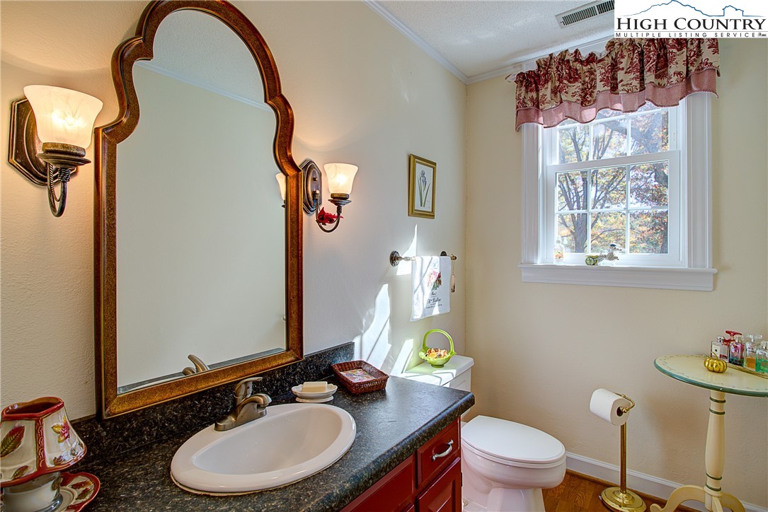 267 Vestal Road Sparta, NC 28675 - Photo 15 of 43