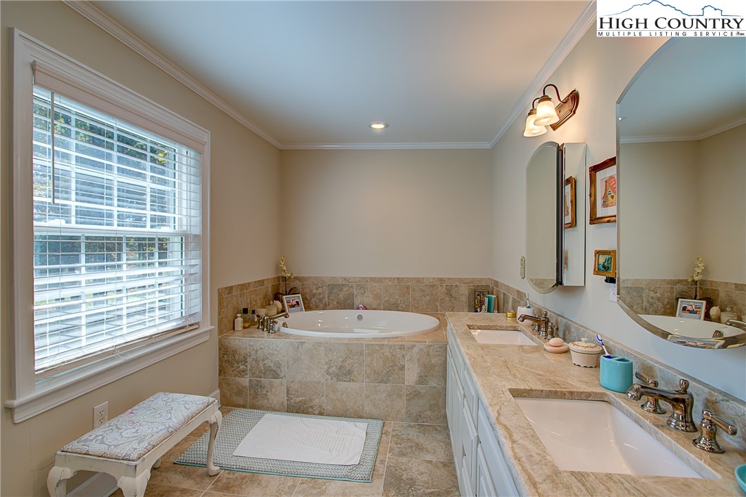 267 Vestal Road Sparta, NC 28675 - Photo 32 of 43