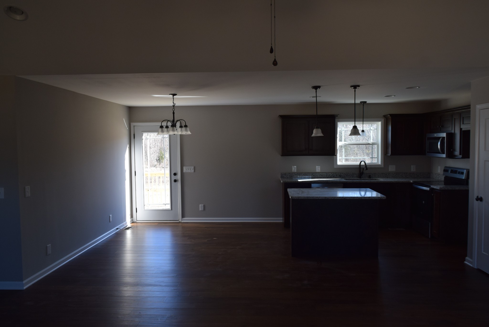65 Ballard Road Manchester, TN 37355 - Photo 2 of 9