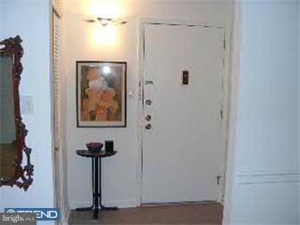 128 Riversedge Drive Norristown, PA 19403 - Photo 1 of 9 Gallery Image 1