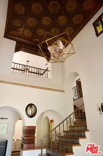 $8,995,000 | Undisclosed Address, Los Angeles, CA 90004