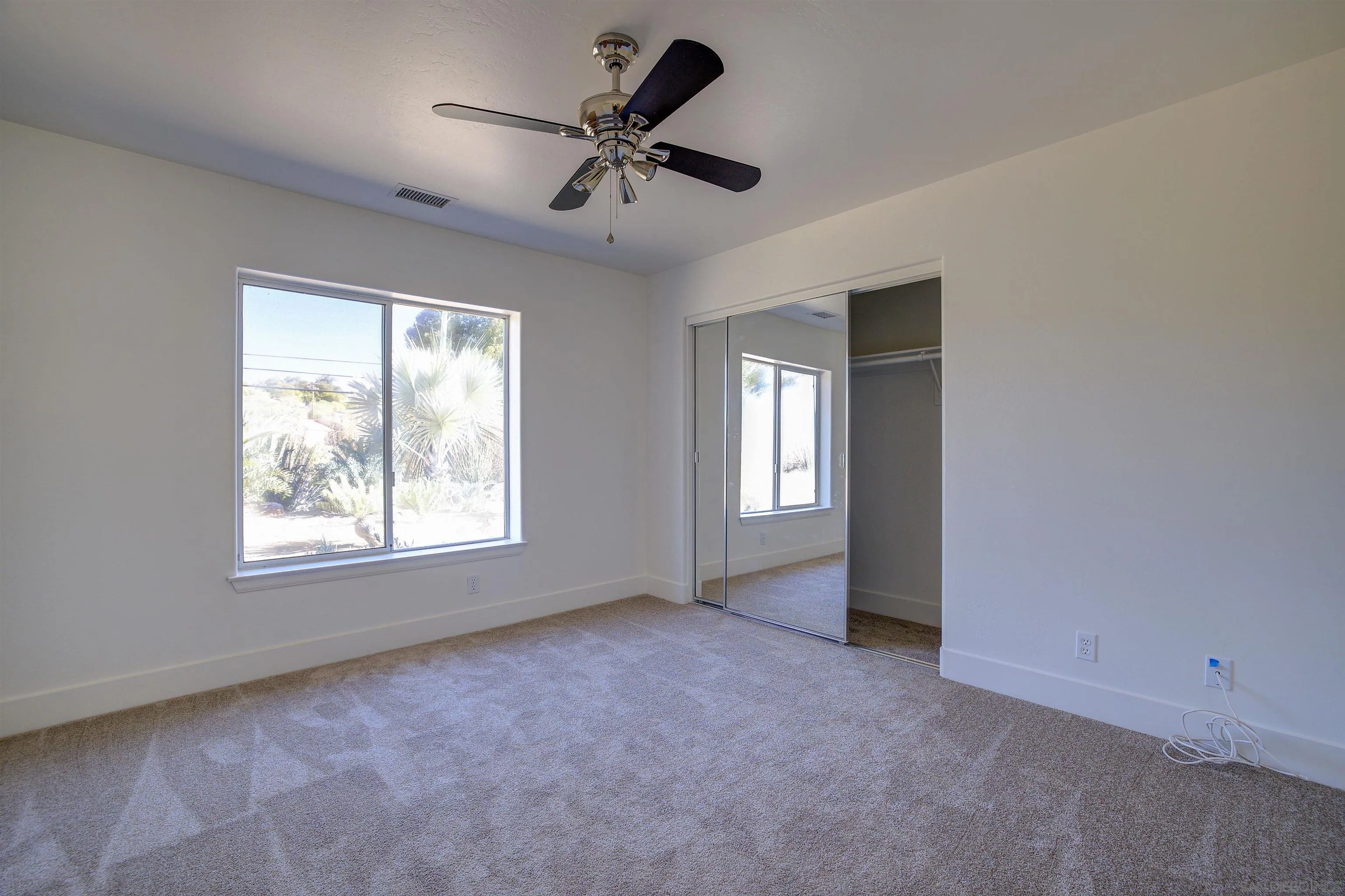 10074 West Lilac Road Escondido, CA 92026 - Photo 13 of 31 Gallery Image 13