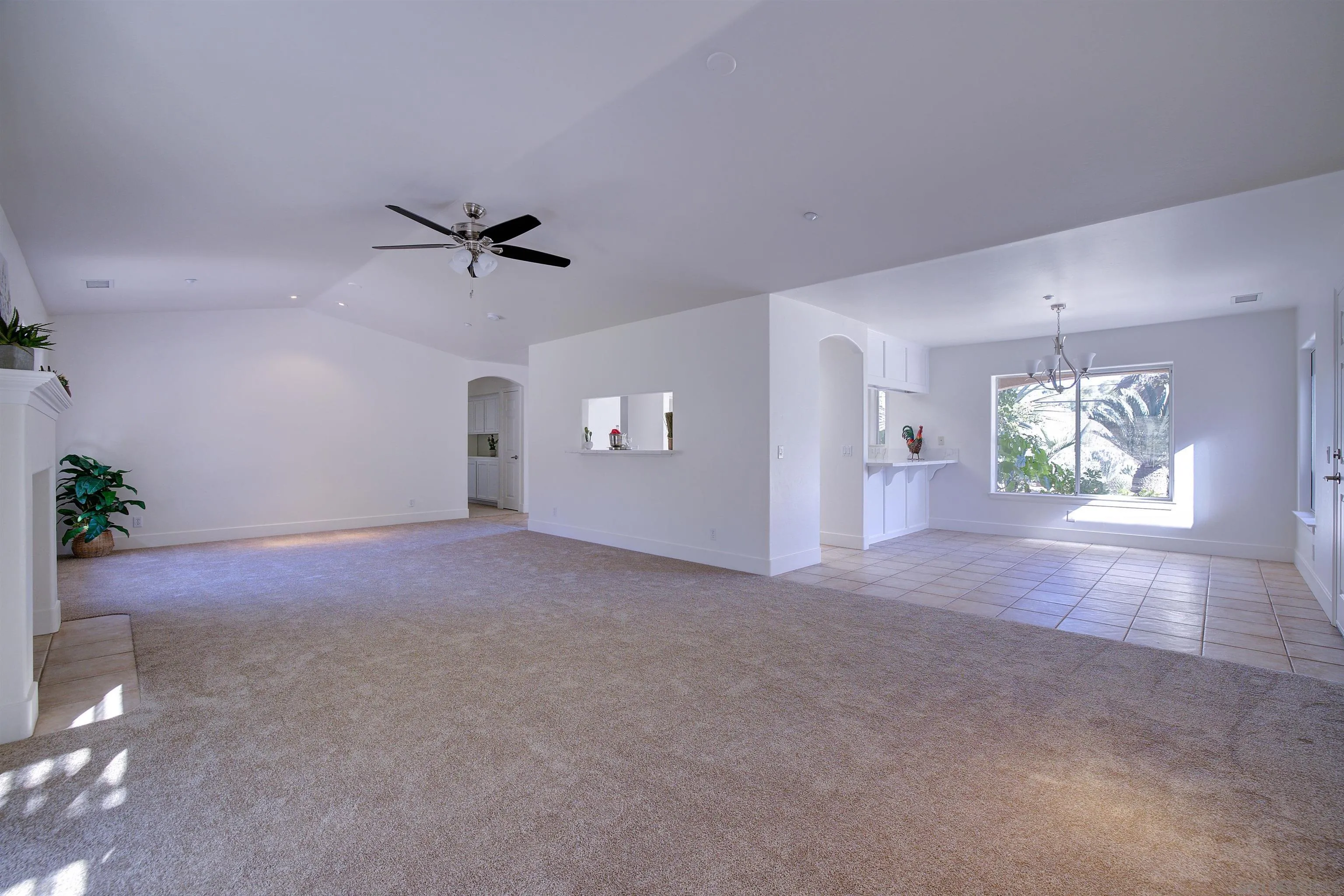 10074 West Lilac Road Escondido, CA 92026 - Photo 8 of 31 Gallery Image 8