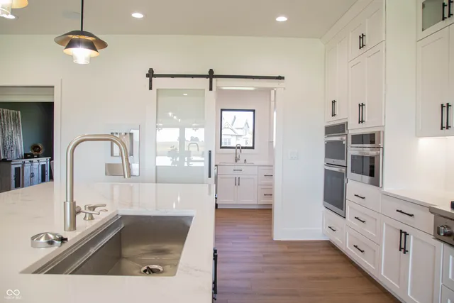 $2,139,000 | 3874 Chapel Hill Court, Bargersville, IN 46106