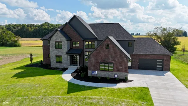 $2,139,000 | 3874 Chapel Hill Court, Bargersville, IN 46106