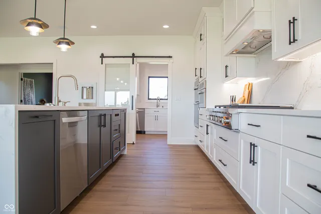 $2,139,000 | 3874 Chapel Hill Court, Bargersville, IN 46106