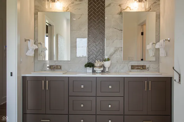 $2,139,000 | 3874 Chapel Hill Court, Bargersville, IN 46106