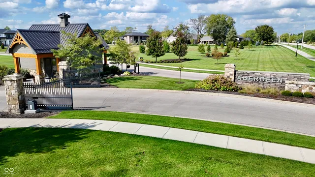 $2,139,000 | 3874 Chapel Hill Court, Bargersville, IN 46106