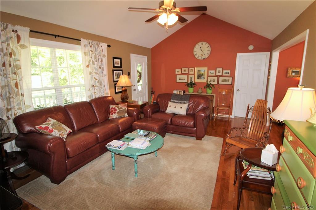 Gallery Image 7