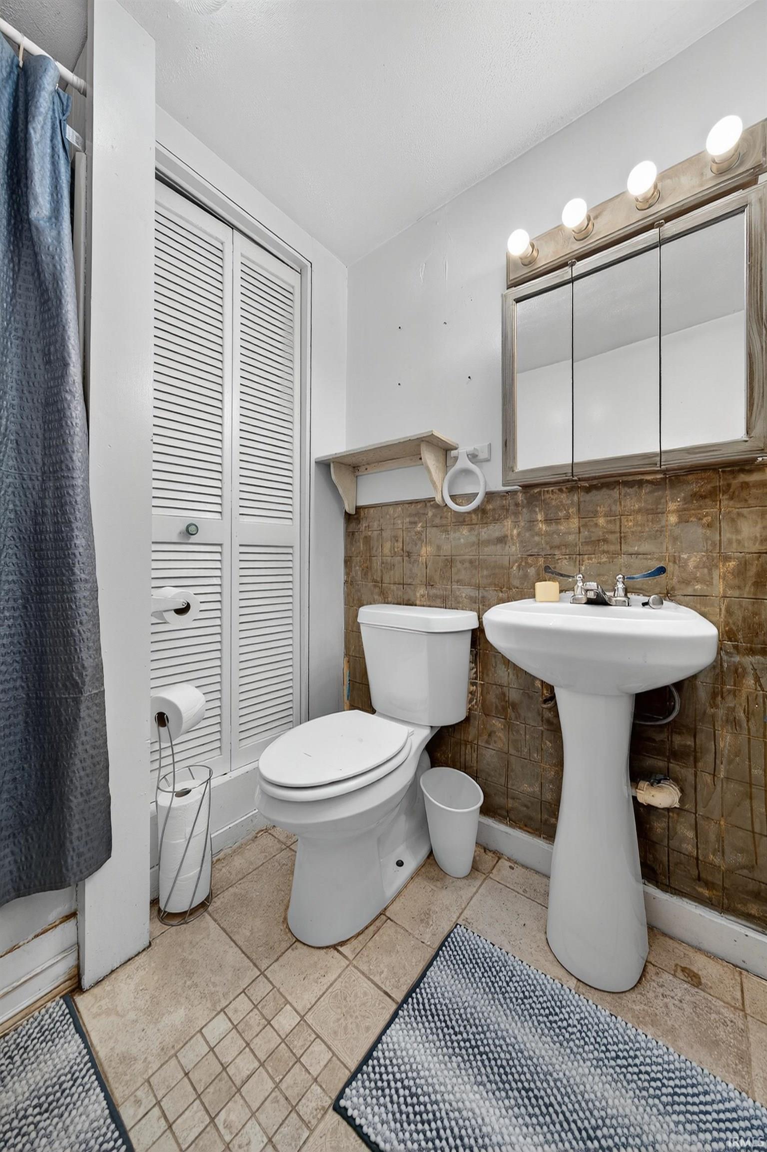 807 South Franklin Street Winamac, IN 46996 - Photo 28 of 36