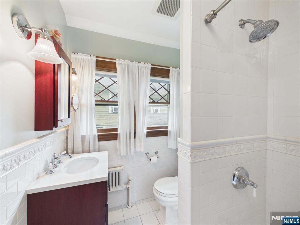 41 Randolph Place Ridgewood, NJ 07450 - Photo 26 of 29