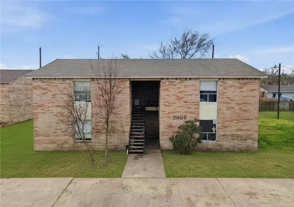 $299,900 | 2804 Cypress Bend Circle, Bryan, TX 77801