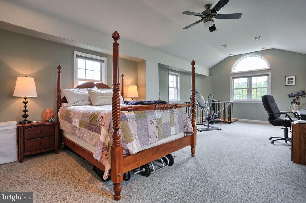 310 Highland Road Hershey, PA 17033 - Photo 12 of 25
