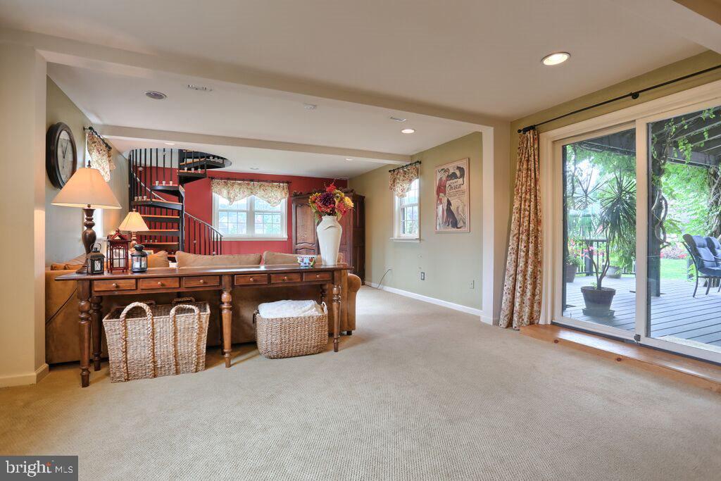 310 Highland Road Hershey, PA 17033 - Photo 10 of 25