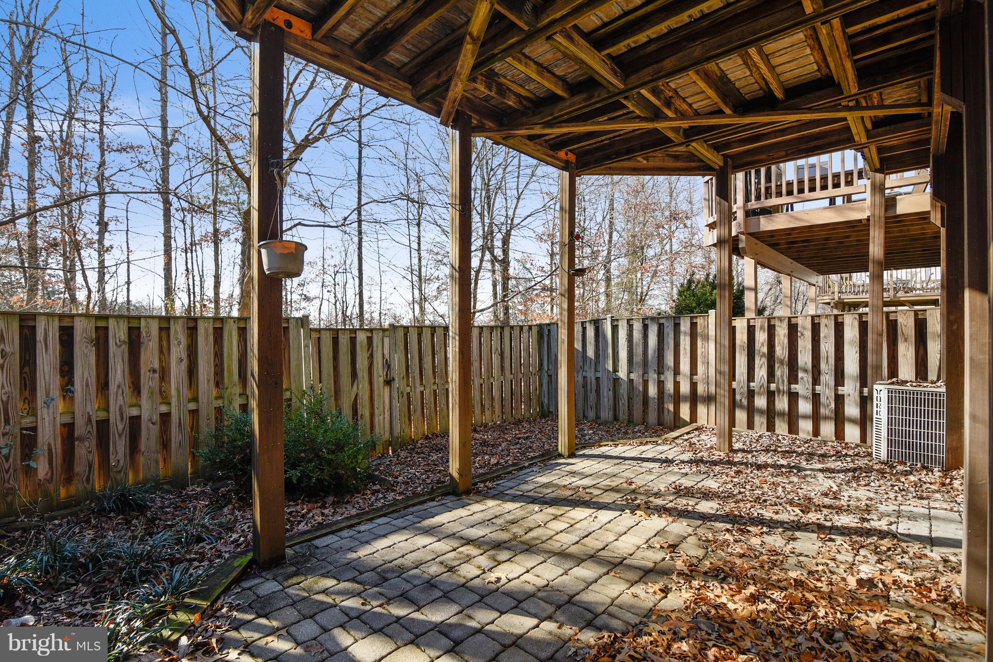 20719 Riptide Square Sterling, VA 20165 - Photo 22 of 39 Gallery Image 22