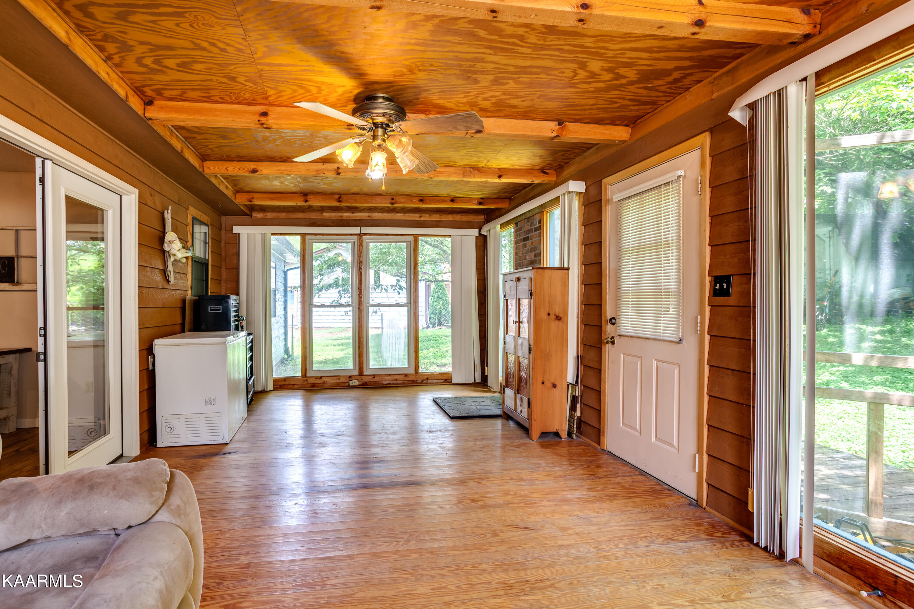 161 Tannery Road Walland, TN 37886 - Photo 23 of 45 23 Sunroom