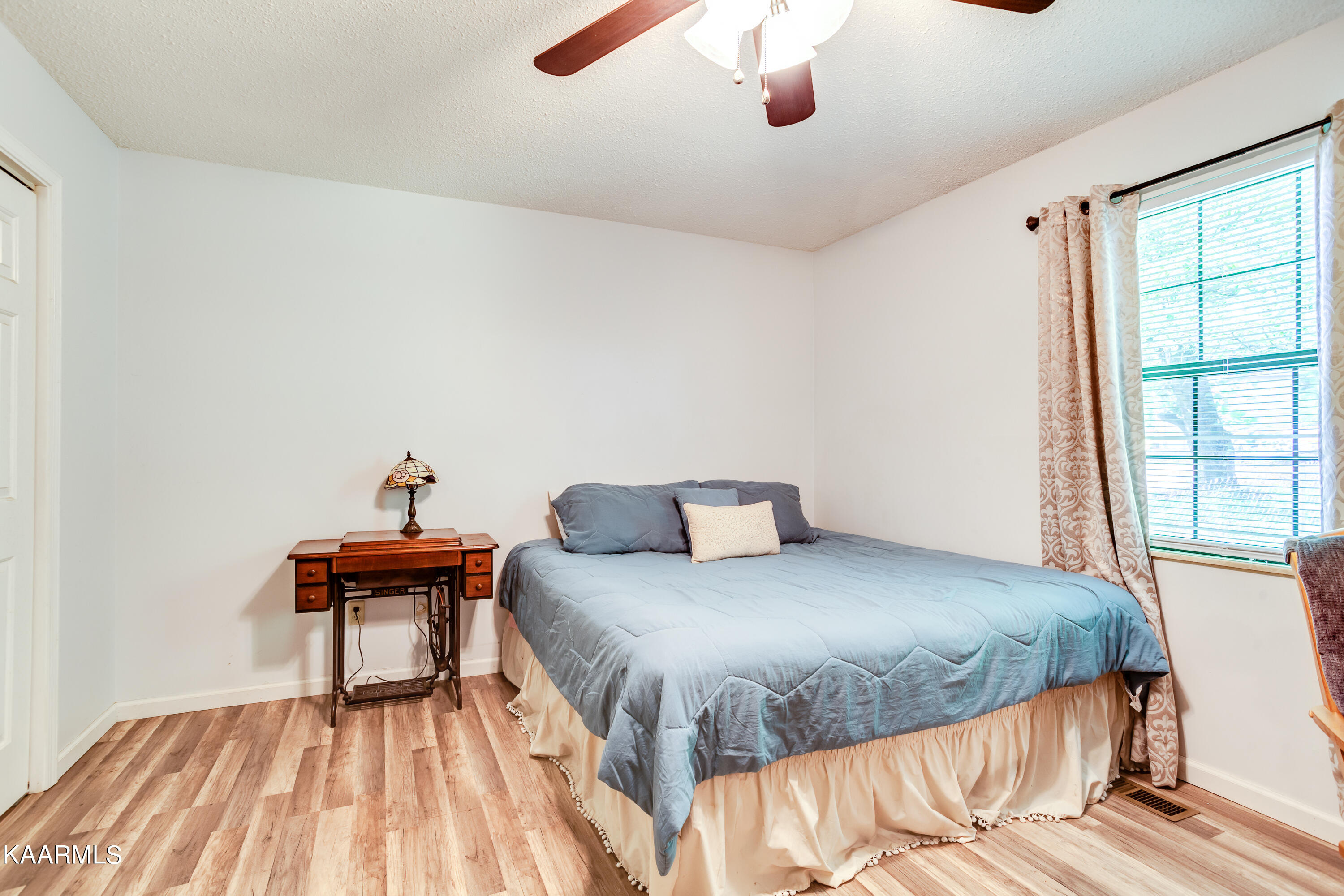 161 Tannery Road Walland, TN 37886 - Photo 25 of 45 25 Master BR