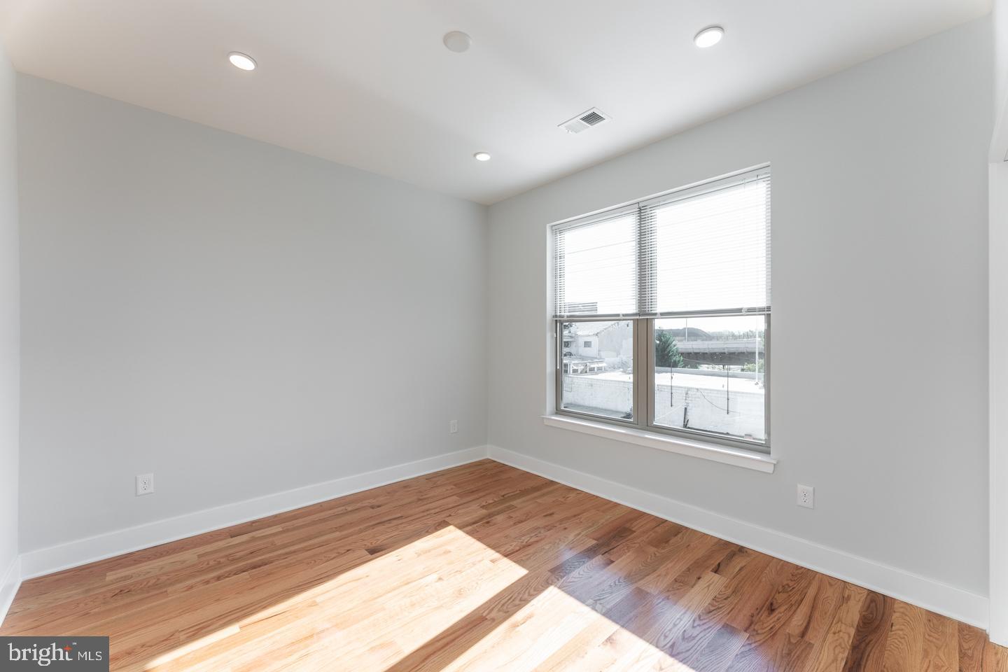 2132 North 2nd Street, Unit 3 Philadelphia, PA 19122 - Photo 18 of 24