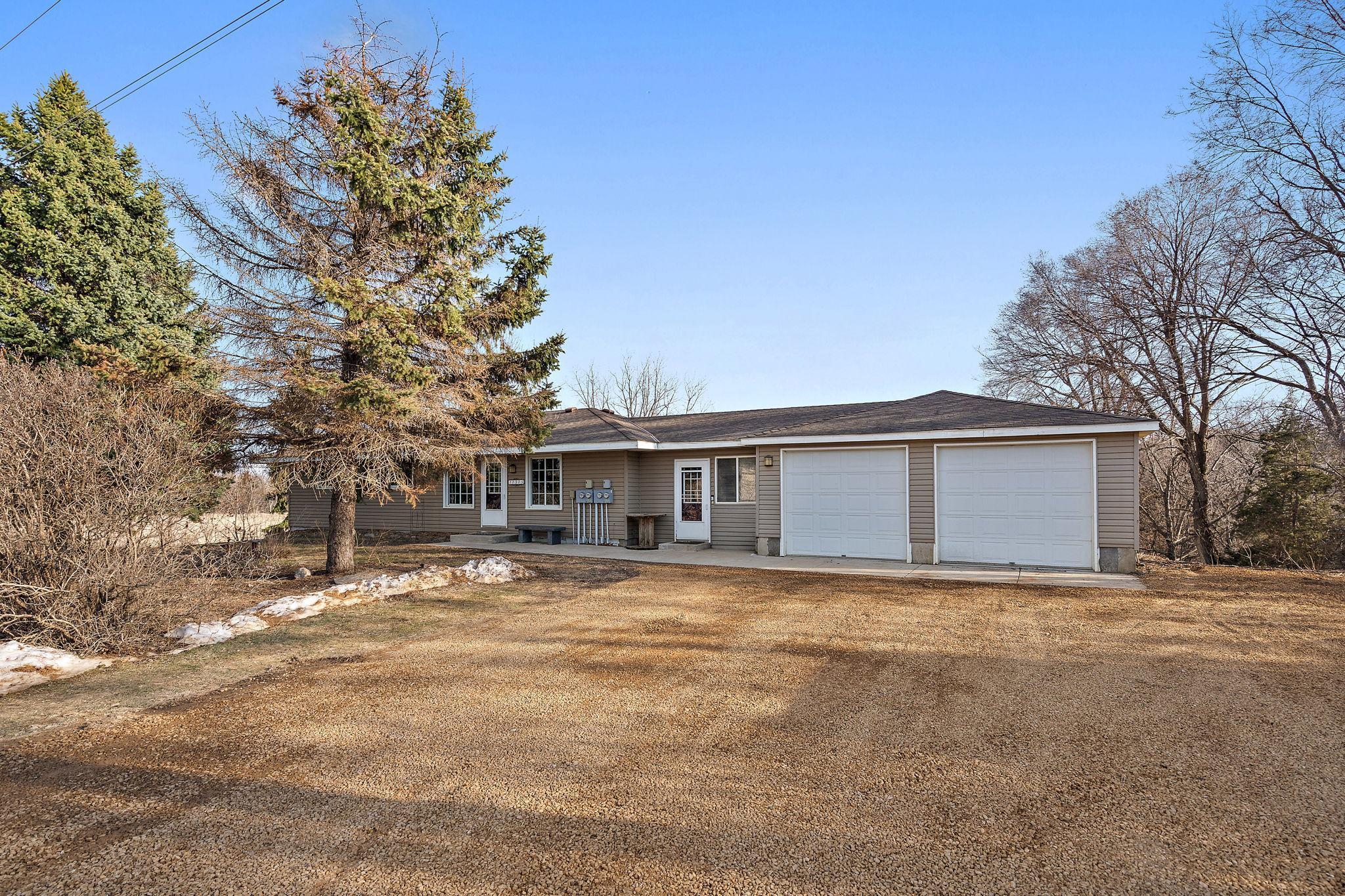 17375 Homestead Road Carver, MN 55315 - Photo 2 of 73