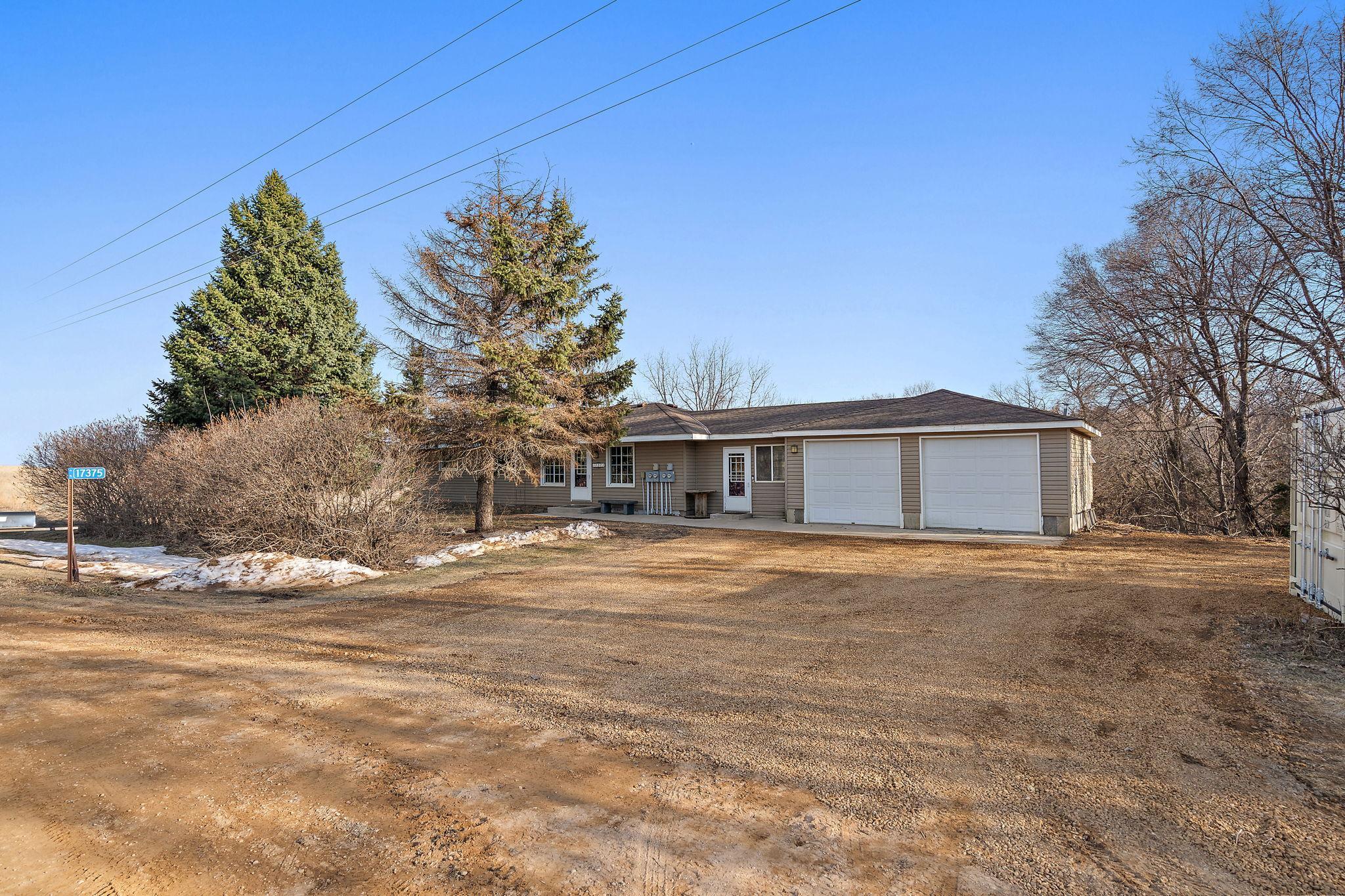 17375 Homestead Road Carver, MN 55315 - Photo 3 of 81