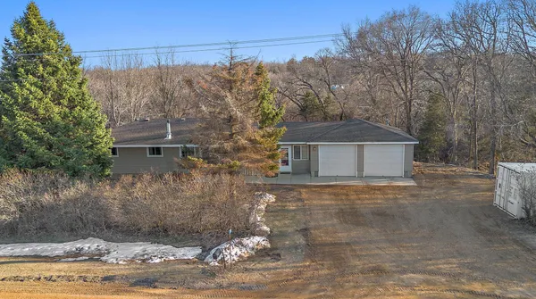 $575,000 | 17375 Homestead Road, Carver, MN 55315