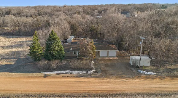 $575,000 | 17375 Homestead Road, Carver, MN 55315