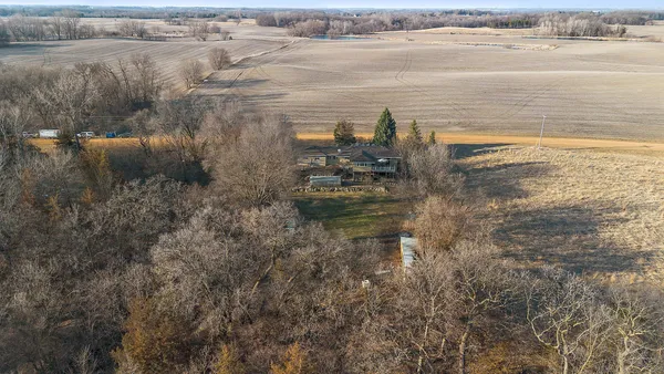 $575,000 | 17375 Homestead Road, Carver, MN 55315